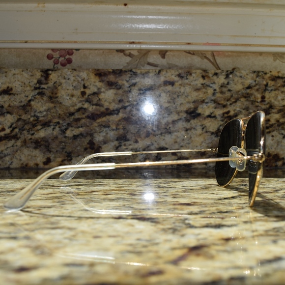 Ray-Ban Aviator Sunglasses - Picture 3 of 7